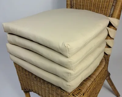 Produktbild von Set 4 x Stuhlkissen / Sitzkissen Marina halbrund mit Schleife 42 x 45 cm Dicke 5 cm , Fb. beige , Polyester