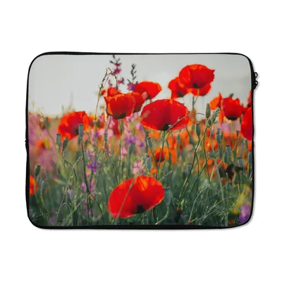 Produktbild von MuchoWow® Laptop Hülle 15 Zoll Mohn - Blumen - Rot - Lila - Wiese Laptoptasche - Laptoptasche - Sleeve - Rundum-Schutz