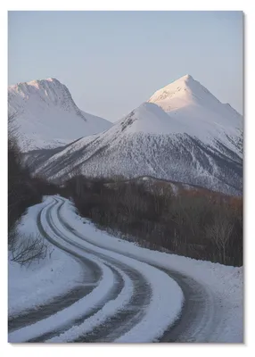 Produktbild von POSTER - 59x84 cm (A1) - And - Winterlandschaft, Berge, Straßenkurven, Schönheit -  Wandbild für Wohnzimmer Schlafzimmer & Flur, Modernes Poster Wanddeko, Ungerahmt
