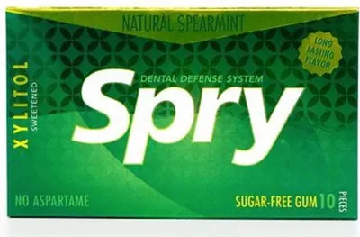 GUMA DO ŻUCIA Z KSYLITOLEM O SMAKU MIĘTY KĘDZIERZAWEJ BEZGLUTENOWA (10 szt.) 12 g - SPRY