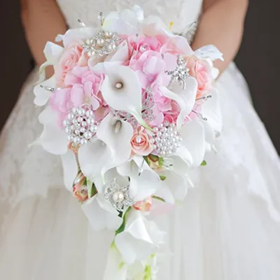 Künstlicher Brautstrauß mit Calla-Lilien, Rosen, Perlen, 28 Stück, 23 cm