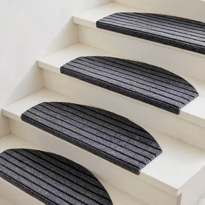 Trapmatten 15er Set, 24x60 cm, halbrund, selbstklebend, rutschfest