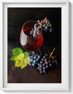 Produktbild von Glas Wein und Weintrauben– Wandbild mit Rahmen – Gerahmtes Bild  – Wanddekoration – 60x80 cm –  Weiß Rahmen