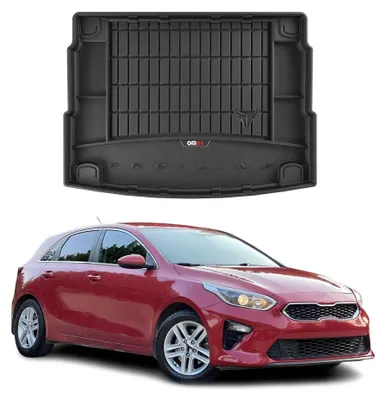 Imagen del producto de Bandeja protectora para maletero de goma OMAC, compatible con Kia Ceed (2018-2025), de TPE, color negro