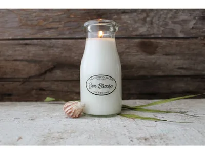 Zdjęcie produktu dla Świeca zapachowa MILKHOUSE CANDLE Sea Breeze MILKBOTTLE (227 g)