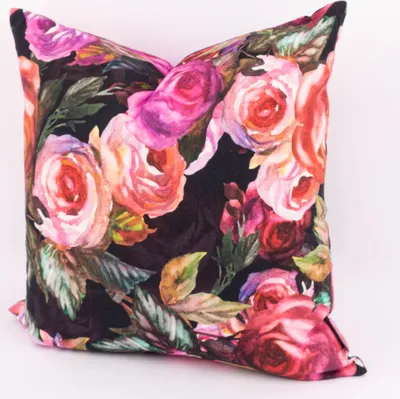 Produktbild von Kissenhülle Rosetta Rosen schwarz pink div. Größen SCHÖNER LEBEN Größe 60x60cm (HxB) 60x60cm (HxB) Größe