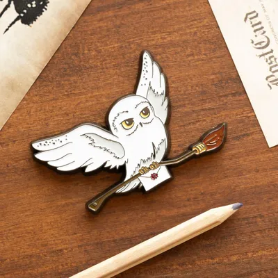 Produktbild von Harry Potter – Hedwig – Metallmagnet 7 cm