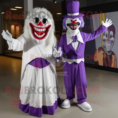 Productafbeelding van Purple Evil Clown mascotte REDBROKOLY kostuum karakter gekleed met een trouwjurk en pochetten