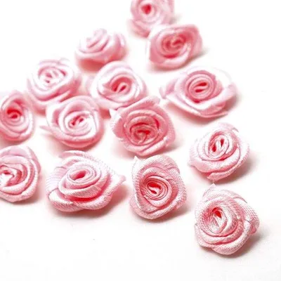 Productafbeelding van Polyester bloemen, 100 satijnen rozenkoppen, knutselaccessoires voor bruiloft/feest