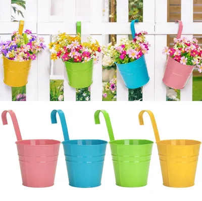 Obrázok produktu pre Závesné kvetináče, 4 kusy, kov, farebné, 10 cm, s háčikom a otvorom