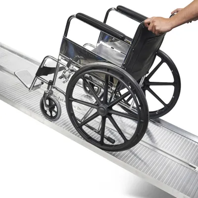 Produktbild von Klappbare Rollstuhlrampe - 180 cm