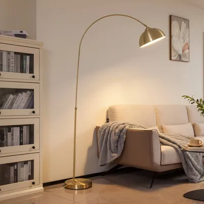 Produktbild von Lindby Bogenlampe Lennart, messing, höhenverstellbar, E27