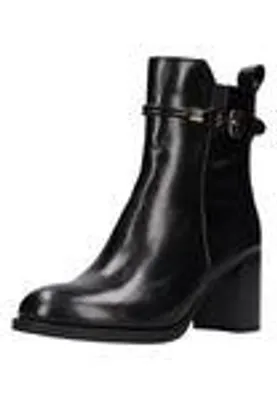 Zdjęcie produktu dla TT.BAGATT Eleganckie damskie botki D11-AOU34-5000, czarne
