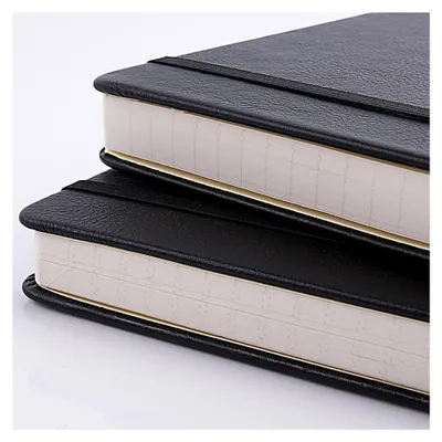 Produktbild von Liniert Notizbuch mit Hardcover und Tasche zum Schreiben