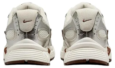 Produktbild von Nike Sportschuhe V5 RNR Turnschuh