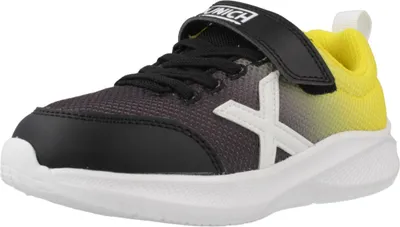 Image de Munich Sneakers 8935003 in NEGRO color size 29