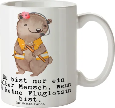 Produktbild von Mr. & Mrs. Panda Tasse Fluglotsin Herz - Weiß - Geschenk, Lustig, Becher, Ausbildung, Beruf, Motivtasse, Kaffeetasse, Spruch, Flugsicherung, Pott, bedruckt