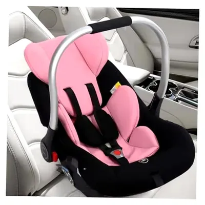 Produktbild von Babyschalen-Einsatz aus weichem Material mit Kopfstütze und Gurtöffnung