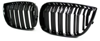 Kühlergrill Grill SCHWARZ GLANZ Doppel Rippe für BMW 1er E87 ab 2004-2007 – Produktansicht