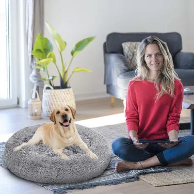 Produktbild von Eikuavons Rundes Hundebett Katzenbett Ø 100 cm, Langplüsch, rutschfester Boden, Hellgrau