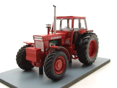 Produktbild von Schuco 1:32 Traktor Volvo BM 814 rot 450914800
