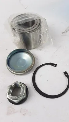 Produktbild von Original OE RENAULT Radlagersatz 432105357R
