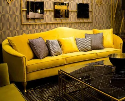 Produktbild von Casa Padrino Luxus Barock Samt Sofa Gelb / Gold 280 x 90 x H. 100 cm - Edles Wohnzimmer Sofa mit dekorativen Kissen - Barock Wohnzimmer Möbel - Luxus Qualität
