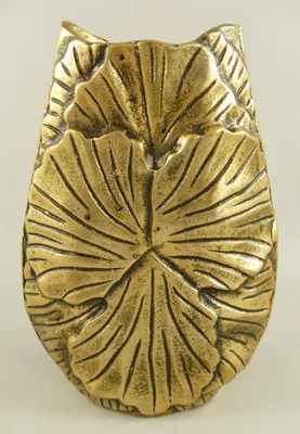 Produktbild von Casa Padrino Deko Vase Bronze H. 27 cm - Aluminium Blumenvase - Deko Accessoires
