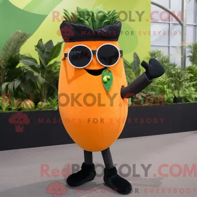 Obrázok produktu pre Postava maskota REDBROKOLY – oranžovej celeru v obleku a slnečných okuliaroch