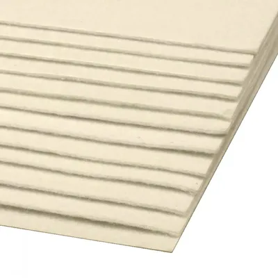 Produktbild von Bastelfilz 1 Bogen 20x30cm, 1,5-2mm stark, 300g/m² feste Qualität, 20 Farben, Farbe:creme