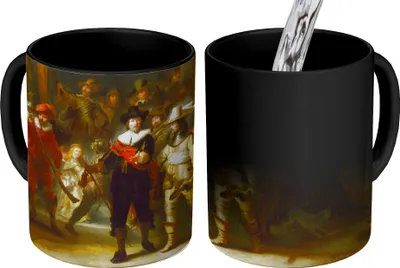 Obrázok produktu pre MuchoWow® Magický hrnček Magický hrnček Magická nočná hliadka - Rembrandt van Rijn 350 ml hrnček na zmenu farby nápad na darček - magický hrnček - fotohrnček - keramické hrnčeky - obrázky - hrnček na kávu - nápoj