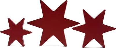 Three red wooden stars of different sizes are arranged on a white background.