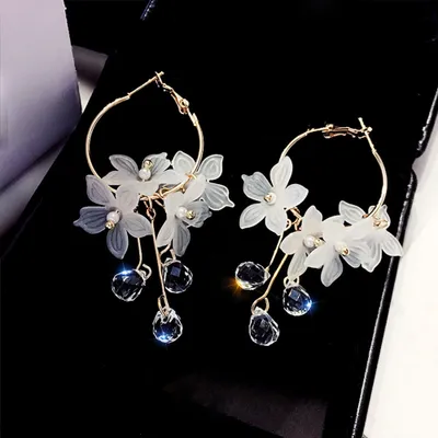 Produktbild von Elegante Frauen Acryl Blume baumeln Leaverback Ohrringe Party Schmuck Geschenke