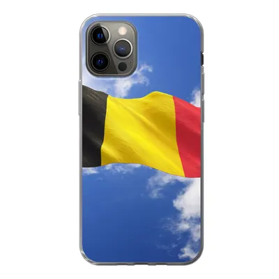 Produktbild von MuchoWow® Handyhülle Schutzhülle Hülle für iPhone 12 Pro Die Flagge Belgiens weht am Himmel Silikon Softcase Handy Hülle - Abdeckung