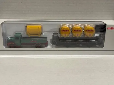 Produktbild von MÄRKLIN H0 Behältertragwagen Kaiser Brauerei + LKW  48006 Musuem 2006