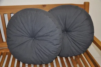 Obrázek produktu pro Polštář kulatý velký tmavě šedý set 2 kusy