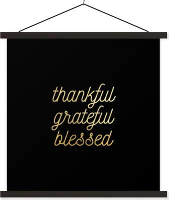 Produktbild von MuchoWow® Textilposter Zitate - Sprichwörter - Gold - Schwarz 60x60 cm mit schwarzem Rahmen - Posteraufhänger