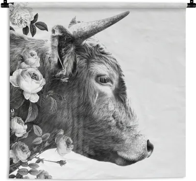 Produktbild von MuchoWow® Wandteppich Wandbehang Schottisches Hochlandrind - Blumen - Schwarz - Weiß 150x150 cm Tapisserie Dekoration Wandtuch - Wohnaccessoires - Modernes