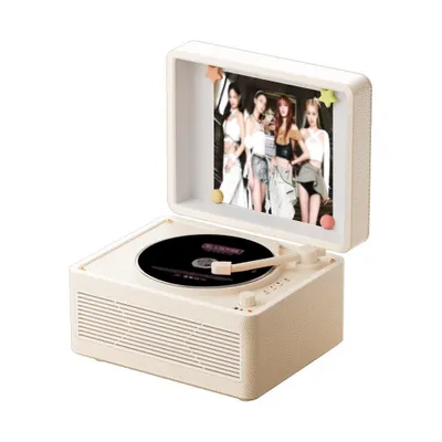 Produktbild von Tragbarer CD Player Retro mit Bluetooth 5.4, 2000mAh Akku, Stereo Lautsprecher
