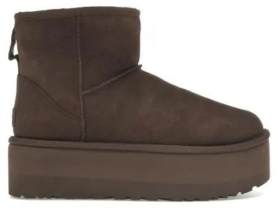 Productafbeelding van UGG Classic Mini Platform in de kleur Burnt Cedar (dames) - EU 36