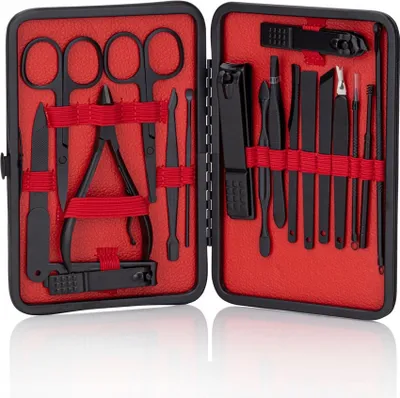 Immagine prodotto di Set di 18 accessori cosmetici per manicure, pedicure e trattamenti viso in custodia nera e rossa