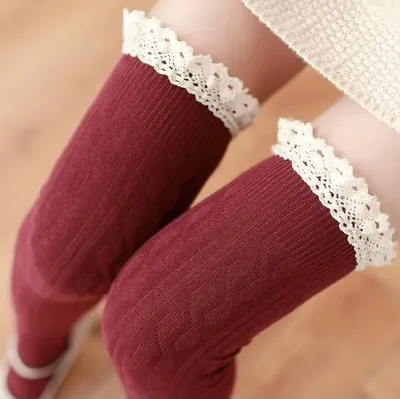 Immagine prodotto di Calze da donna LA-25857 Bordeaux - Eleganza e Comfort KP25857