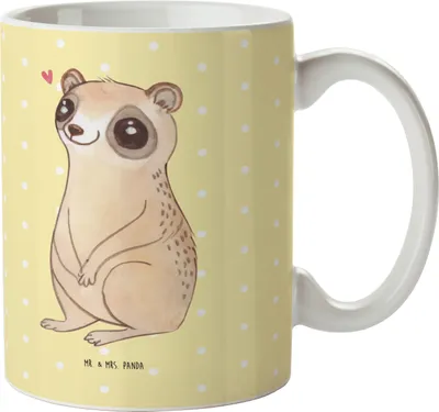 Produktbild von Mr. & Mrs. Panda Kaffeetasse Plumplori Glücklich - Gelb Pastell - Geschenk, Becher, Geschenktasse, Kaffeebecher, Niedlich, Glück, schöne tasse, Lustige Sprüche, Teetasse