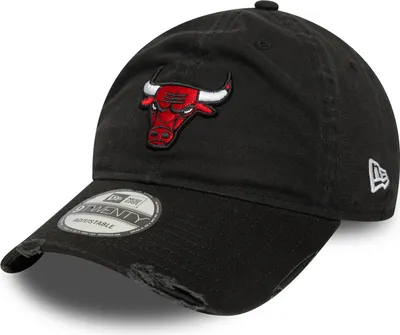 Produktbild von New Era NBA 9TWENTY Distressed Strapback Cap Chicago Bulls black