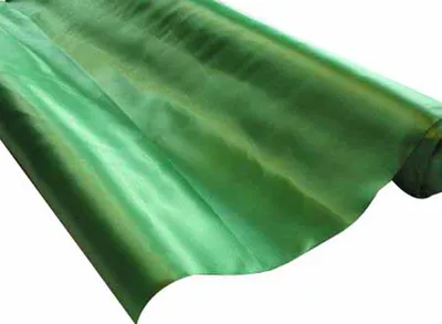 Produktbild von Satin Stoff 140 cm x 10 m Farbauswahl - blickdichter Dekostoff aus Satin grün