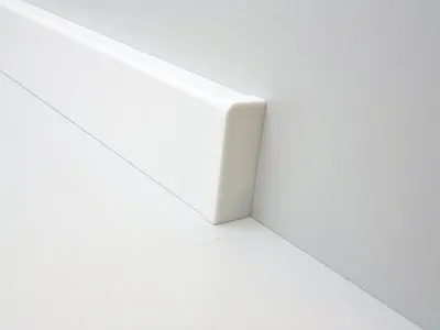 Produktbild von B.S. Bauprogramm Endstück für Sockelleiste 18 x 50 mm weiß rechts