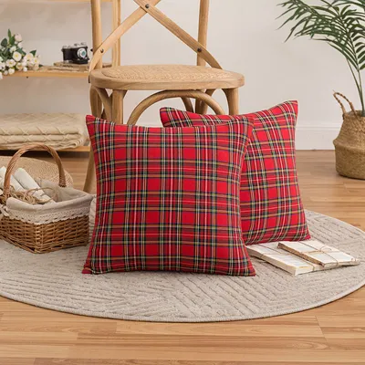 Produktbild von 2er Set Rot Plaid Kissenbezug 45x45cm Tartan Kissenhülle Couch Sofa Home Bett Deko