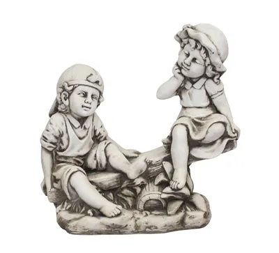Produktbild von Robuste Kunststoff Gartenfigur Kinder auf Wippe für Innen & Außen 55x24x57cm