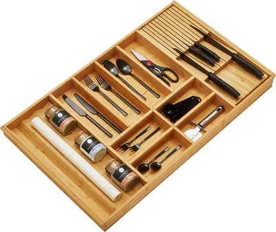 Produktbild von ORGA-BOX-1 BAMBUS Besteckeinsatz mit 10 Fächern für Blum Tandembox / Antaro Schubladen 819 x 473 x 56 mm im 90er Schrank