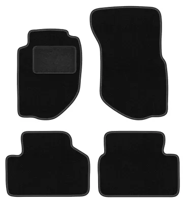 Produktbild von Velours-Fußmatten für Volvo 940 / 960 1991-1998 (Limousine/Kombi) – 4-tlg, Schwarz, passgenau – Wielganizator LUX